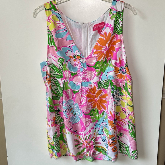 Lilly Pulitzer Tops - Lilly Pulitzer Target XL Nosey Posie Sleeveless Top Floral Zip Back Cruise Wear